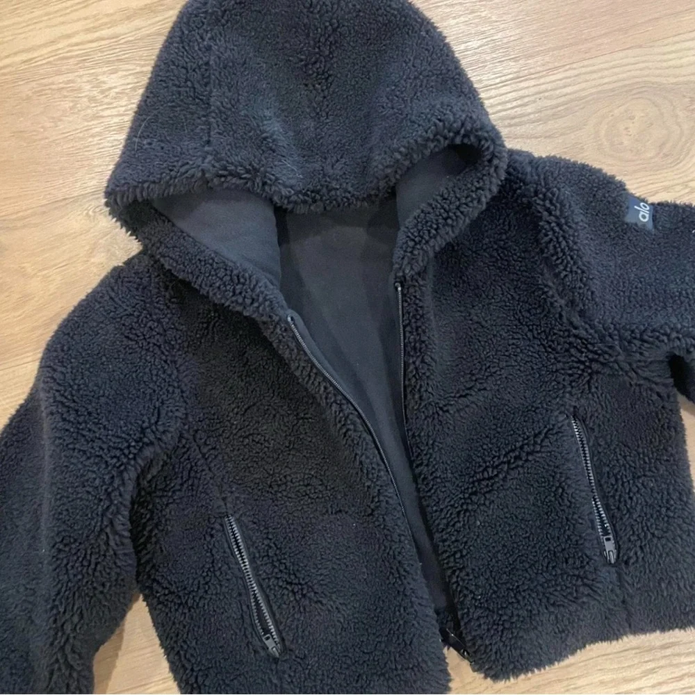 ALO Black Sherpa Hoodie Jacket - Picture 3 of 5